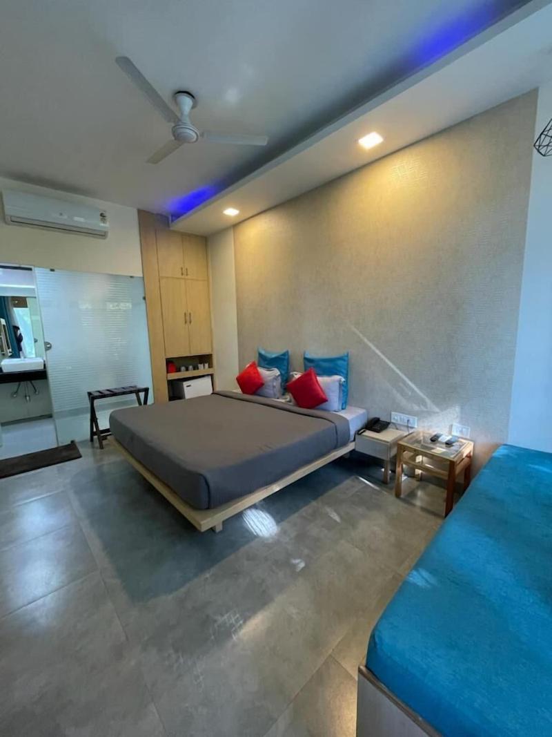 Namami Ganges Resort image