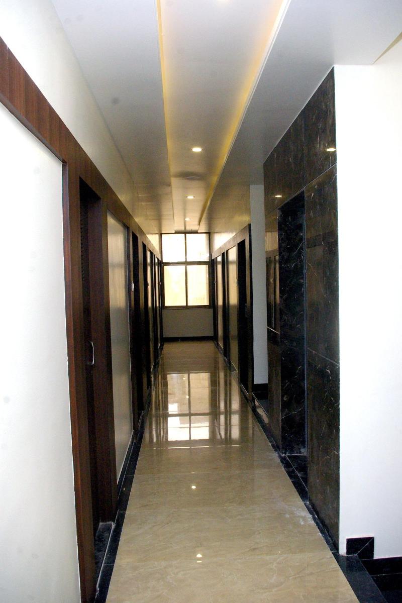 Hotel Gulmohar Pride image