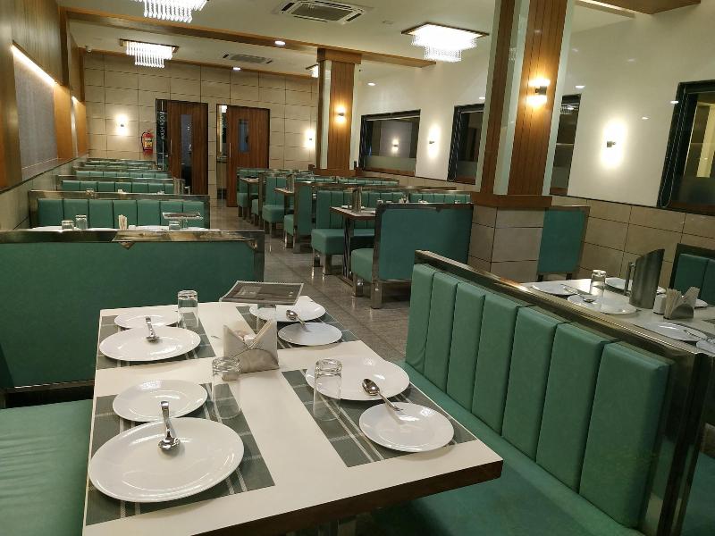 Hotel Satkar Chhatral