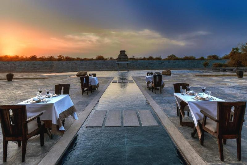 Evolve Back, Hampi