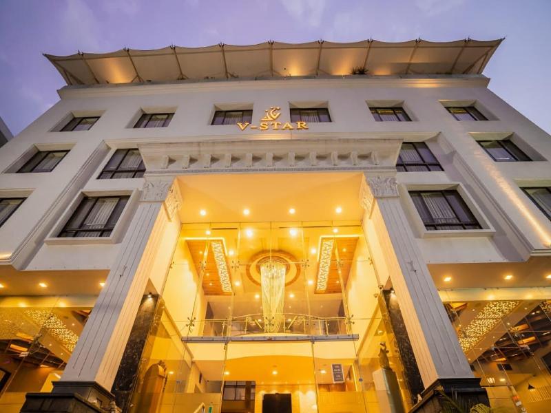 Hotel V Star image