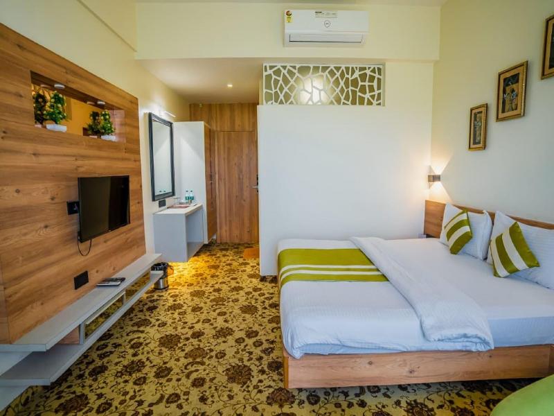 Hotel V Star image