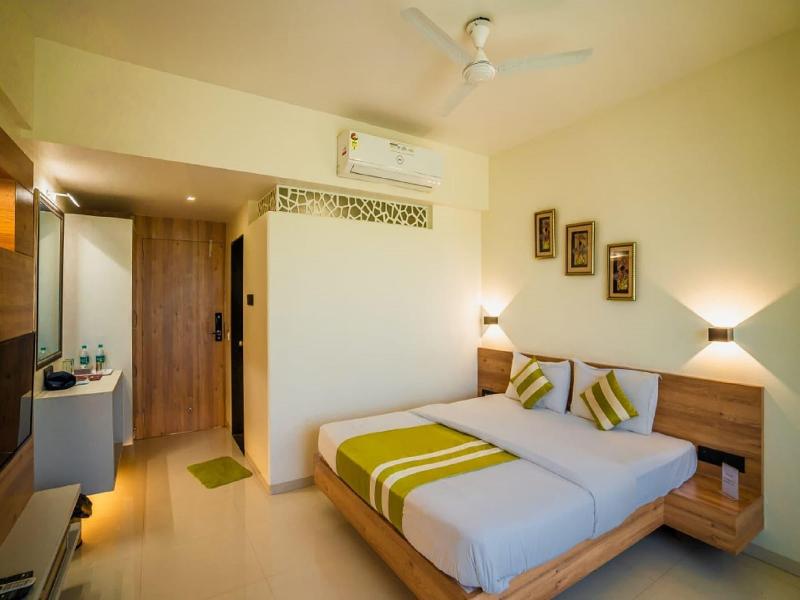 Hotel V Star image