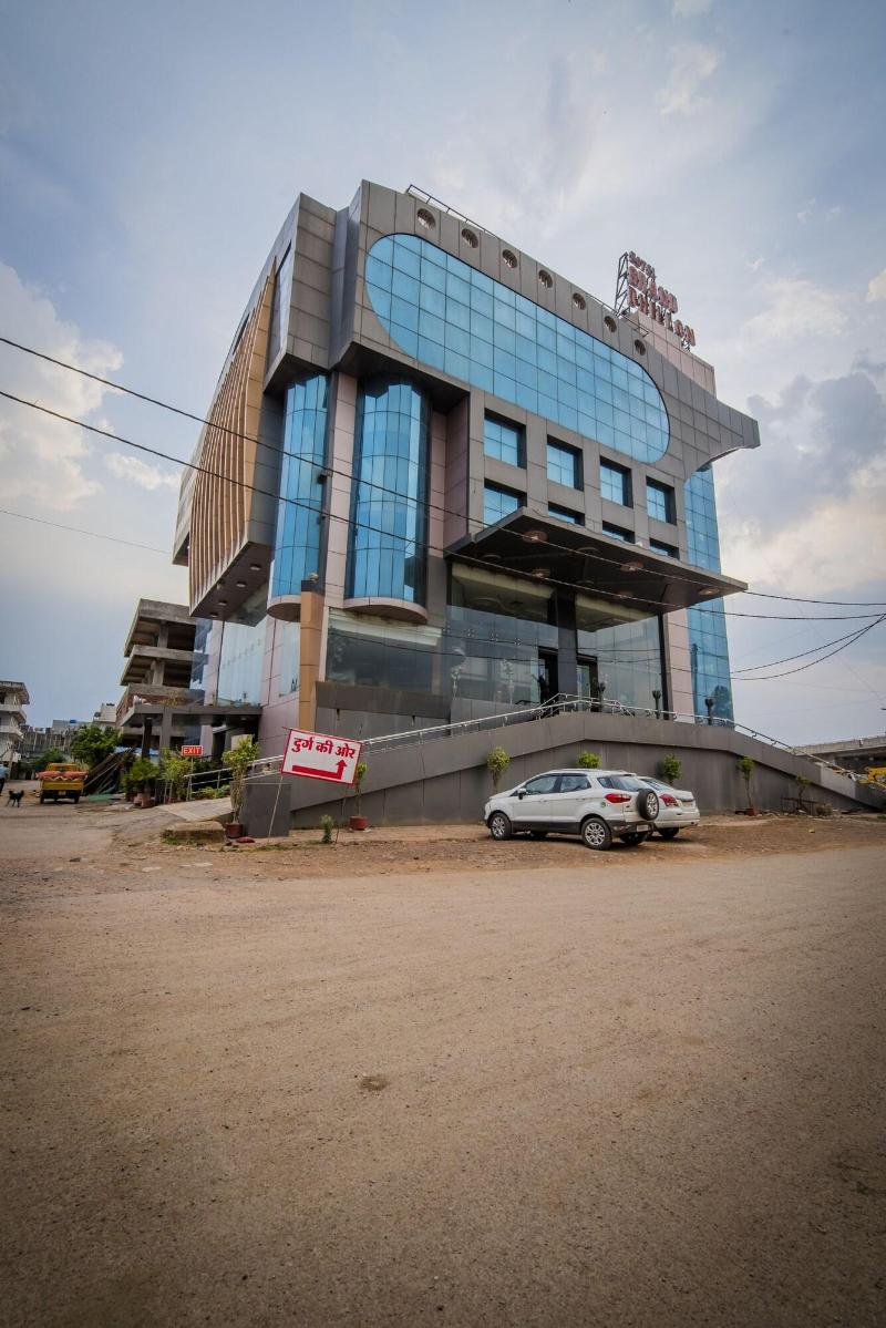 Hotel Grand Dhillon image