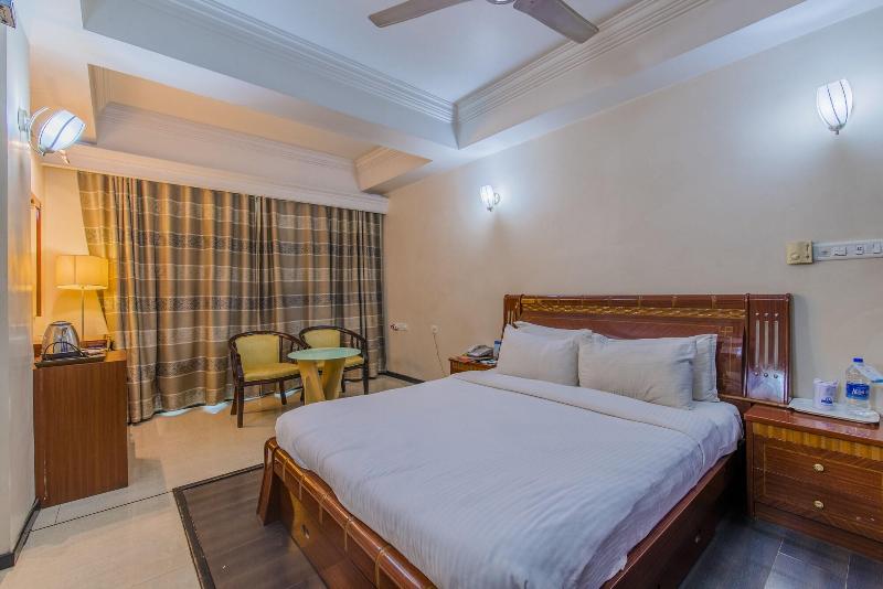 Hotel Grand Dhillon image 4