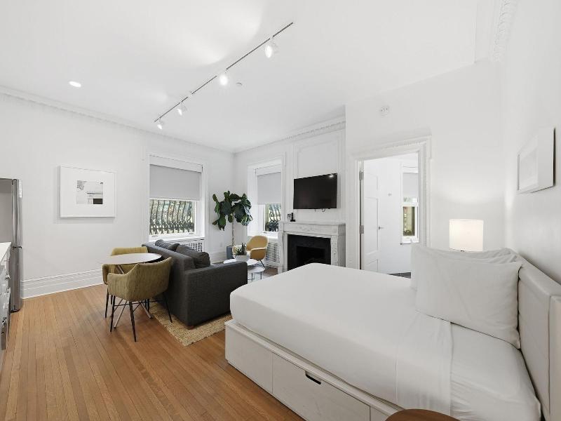 Oakwood Suites & Studios Dupont Circle Washington image