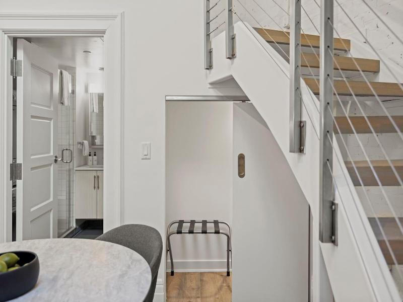 Oakwood Suites & Studios Dupont Circle Washington image