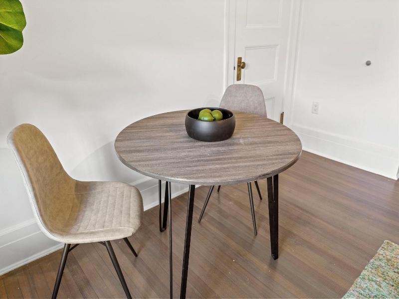 Oakwood Suites & Studios Dupont Circle Washington image