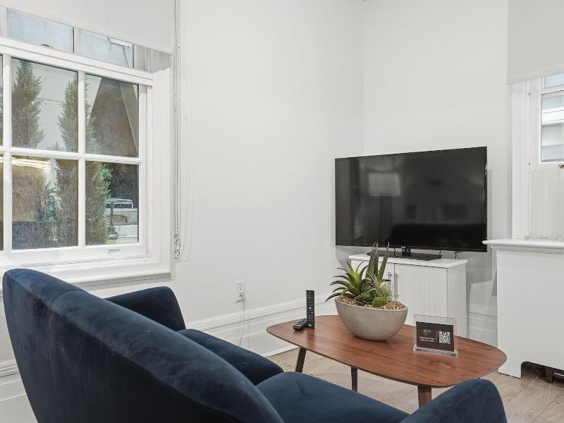Oakwood Suites & Studios Dupont Circle Washington image