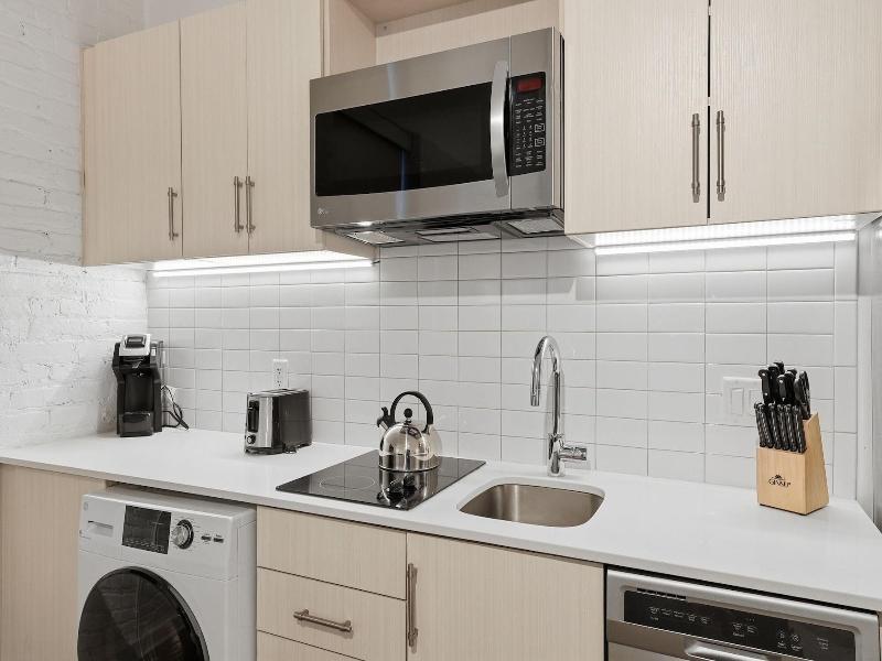 Oakwood Suites & Studios Dupont Circle Washington image