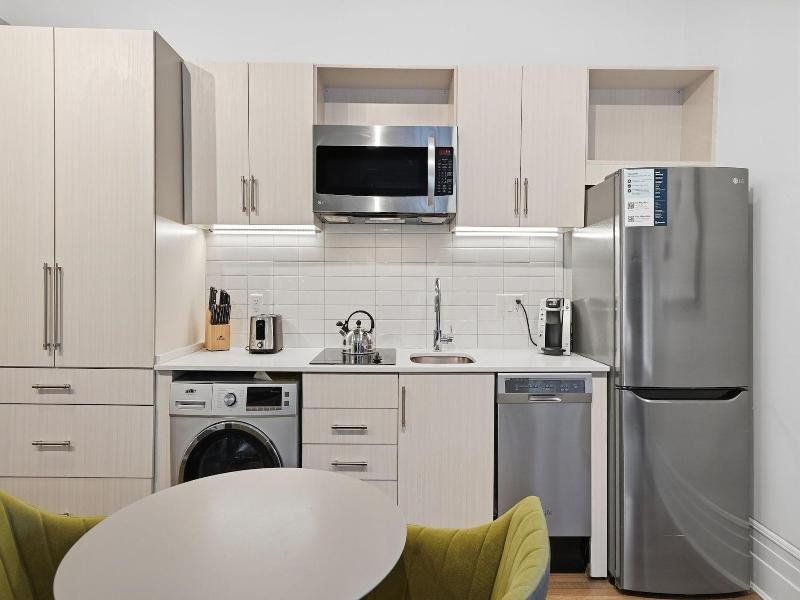 Oakwood Suites & Studios Dupont Circle Washington image