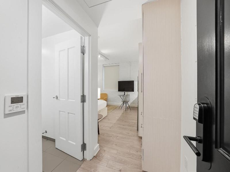 Oakwood Suites & Studios Dupont Circle Washington image
