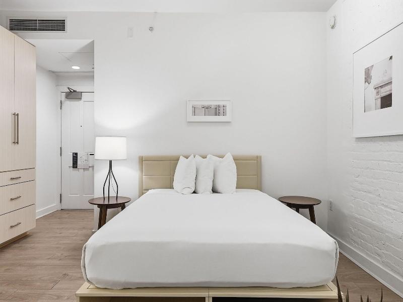 Oakwood Suites & Studios Dupont Circle Washington image