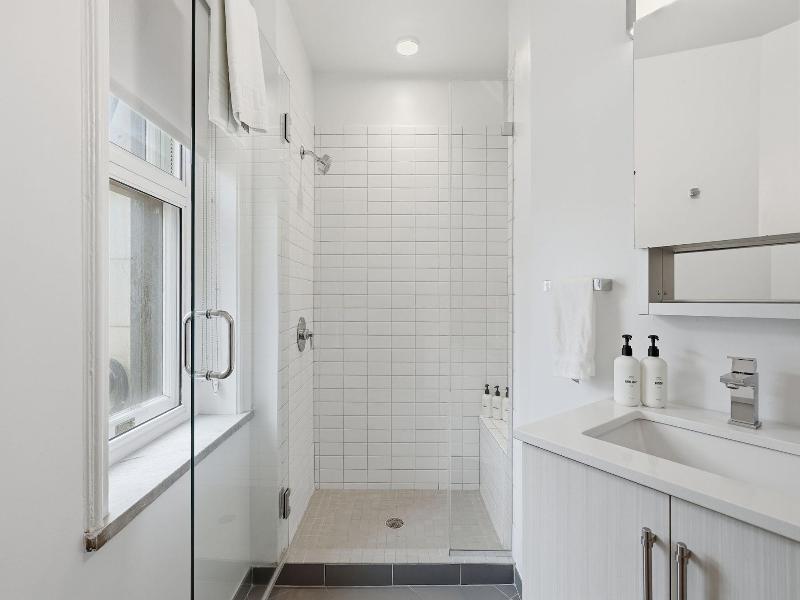 Oakwood Suites & Studios Dupont Circle Washington image