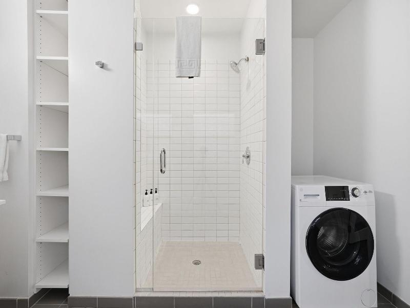 Oakwood Suites & Studios Dupont Circle Washington image