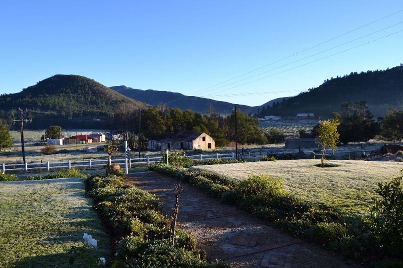 Over The Mountain Guest Farm 5