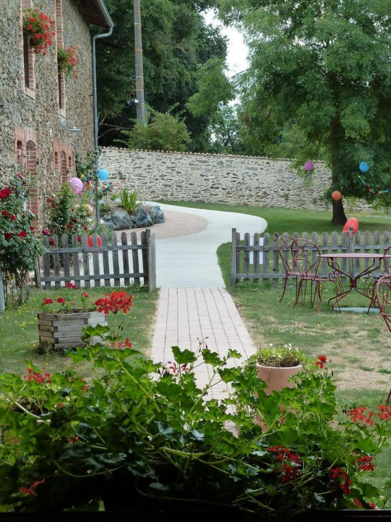 Moulin De Drapras image