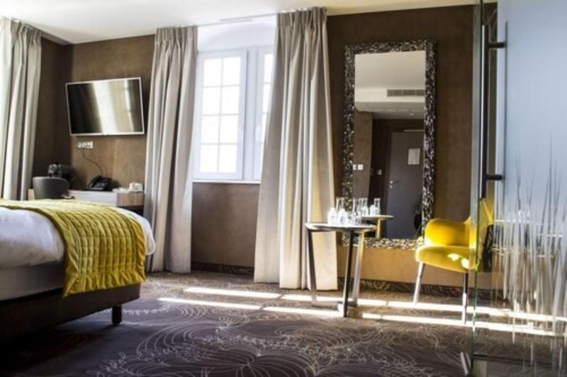 Hôtel La Couronne image