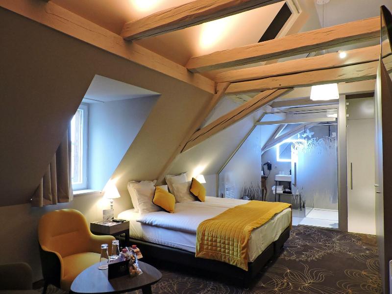 Hôtel La Couronne image