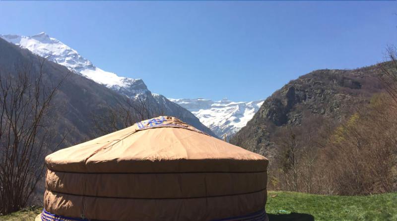 Yourtes Mongoles Gavarnie image