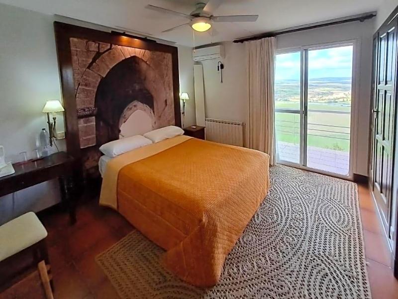 Hotel & Spa Rural Las Nubes image