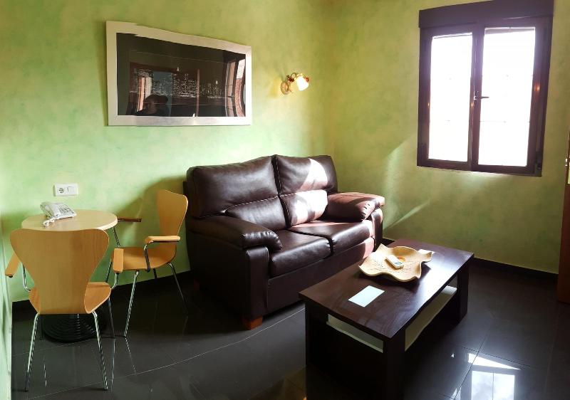 Hotel La Barca image