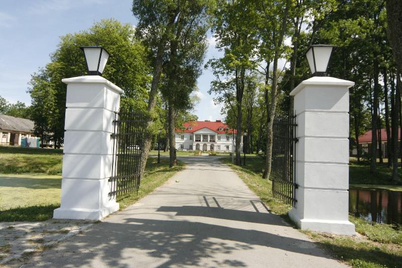 Bistrampolis Manor Boutique Hotel