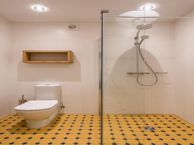 Hotel Mikelis image