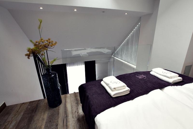 Apartments Art House image