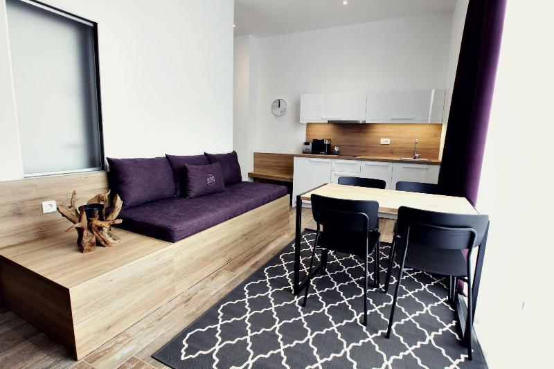 Apartments Art House image
