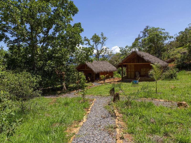 Nativo Glamping image