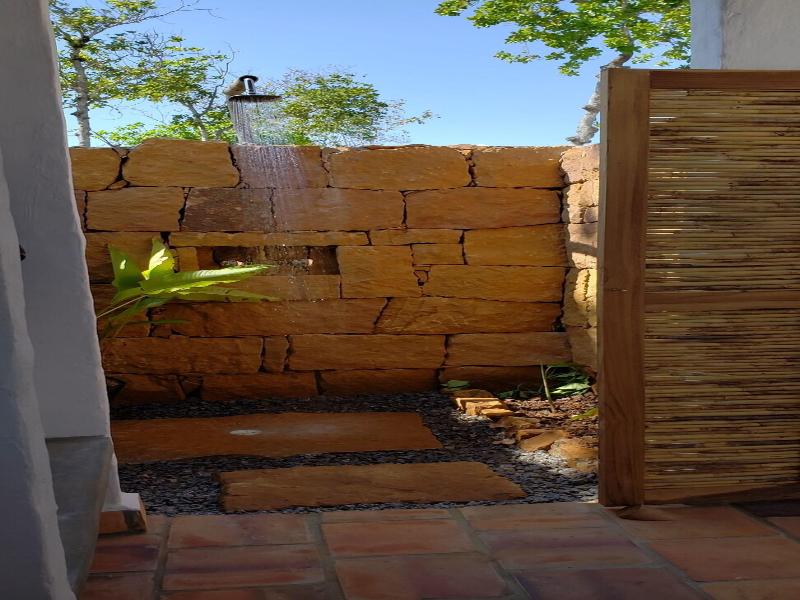 Nativo Glamping image