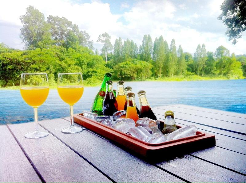 Varee Valley Resort And Restaurant image