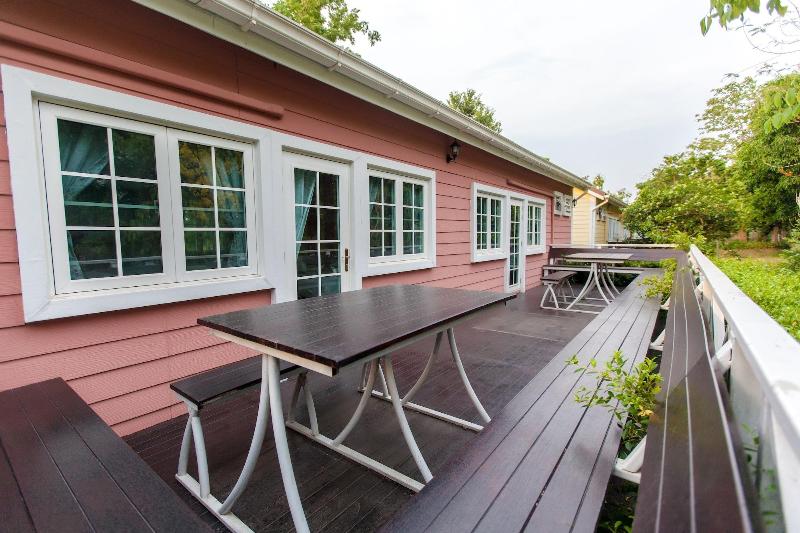 Varee Valley Resort And Restaurant image