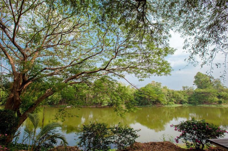 Varee Valley Resort And Restaurant image