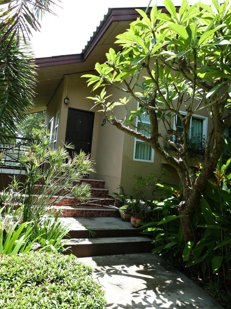 Bann Suan Rachawadee B&B