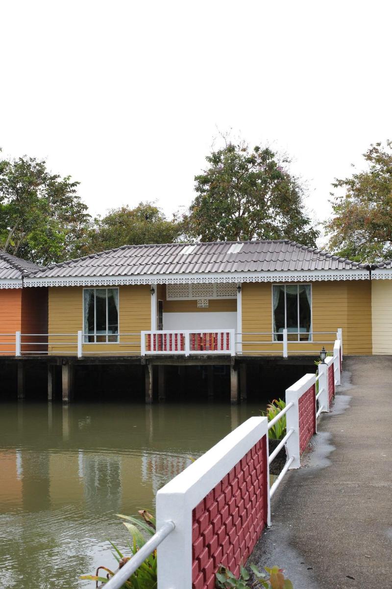 Lampam Resort image
