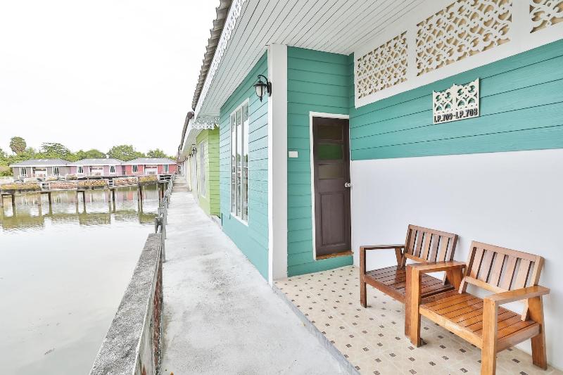 Lampam Resort image