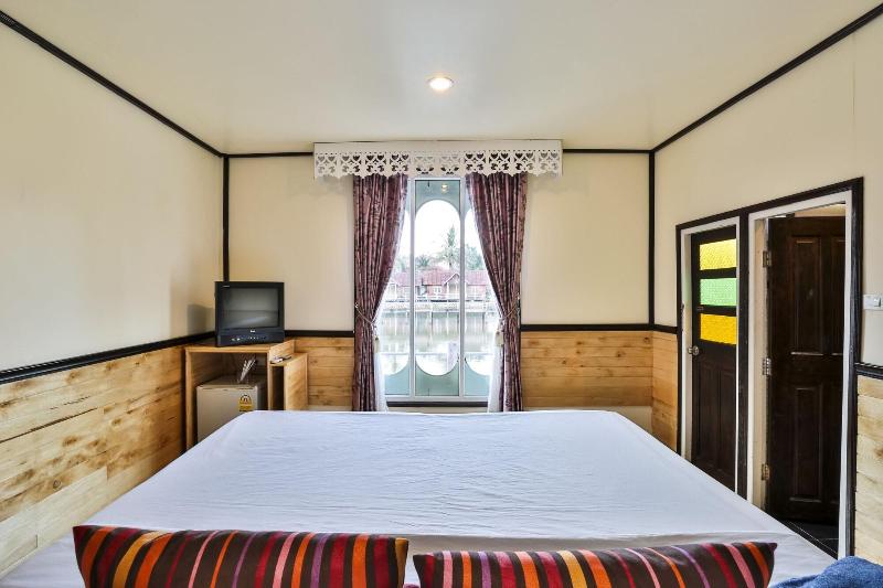 Lampam Resort image