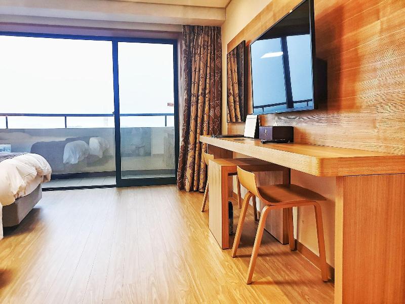 Cheongpung Resort Lake Hotel image