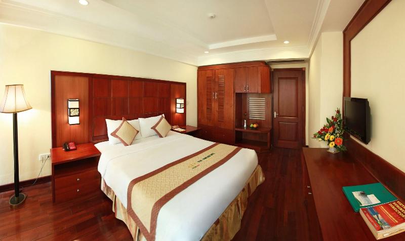 DLGL - Dung Quat Hotel image