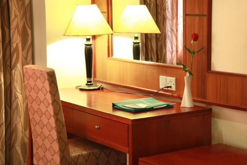 DLGL - Dung Quat Hotel image 6