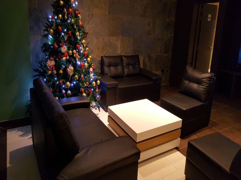 Hotel 56 Avenue Plaza 1322 image