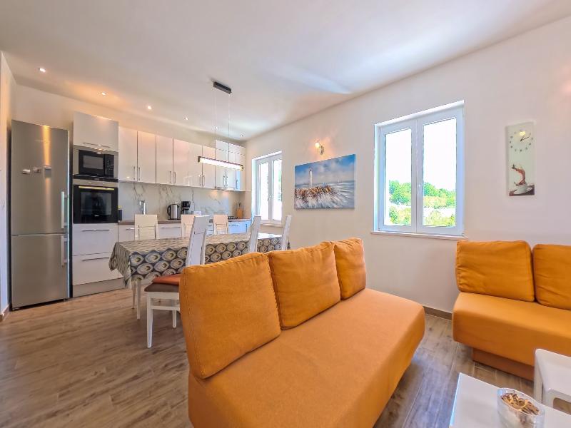 Villa Mambo image