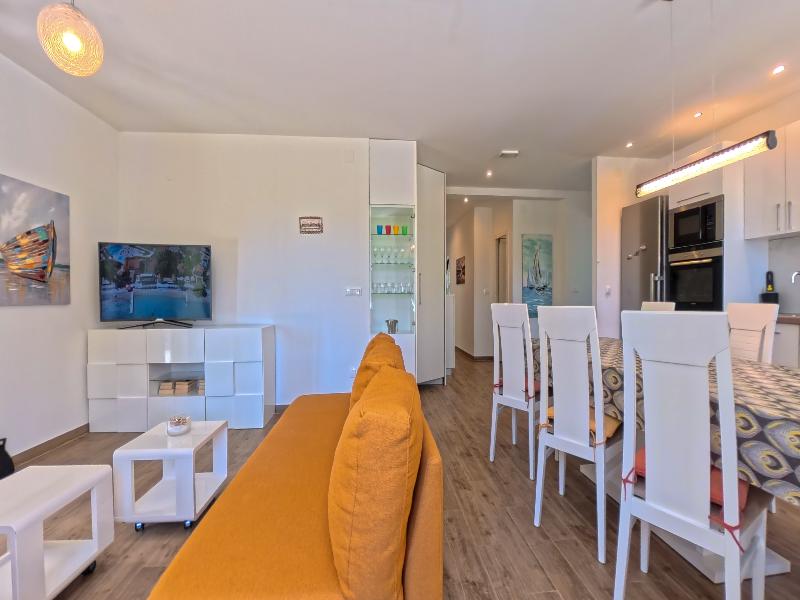 Villa Mambo image