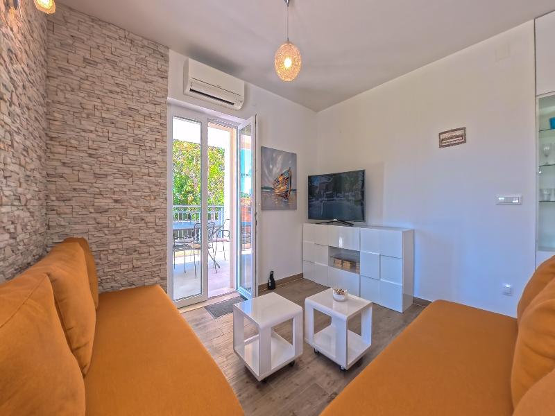 Villa Mambo image