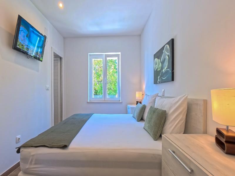 Villa Mambo image
