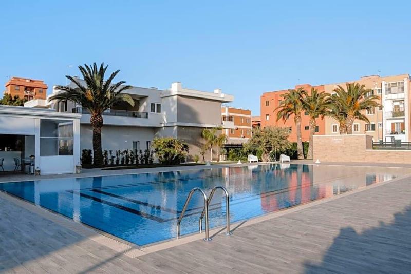 Salapia Salis Resort image