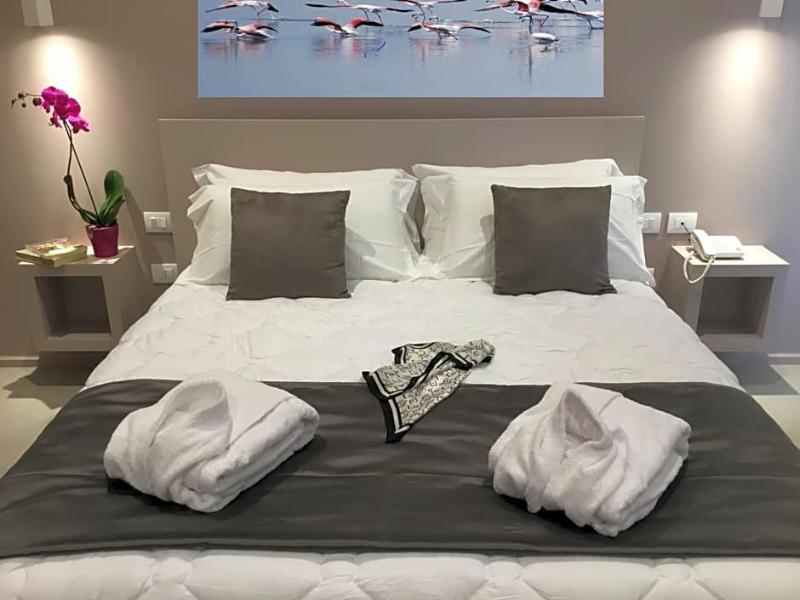 Salapia Salis Resort image