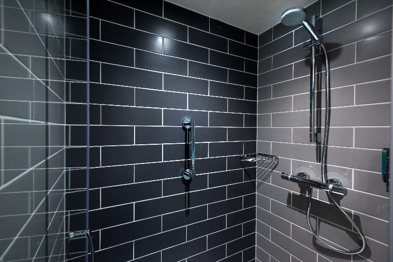 Holiday Inn Express Bicester image
